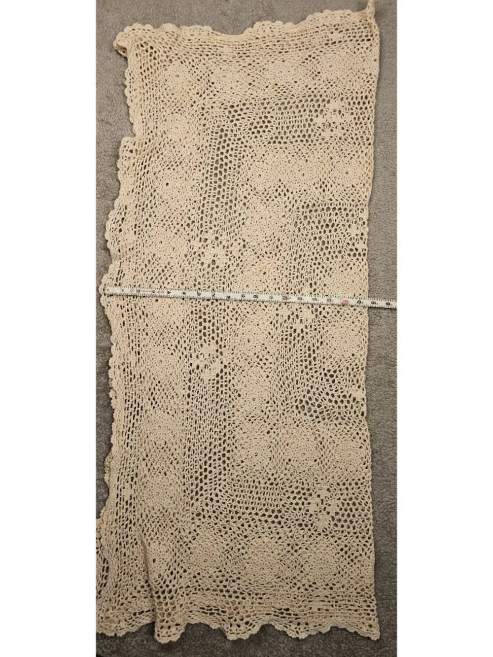 Handmade Beige Crochet Lace Tablecloth With Floral Design 60
